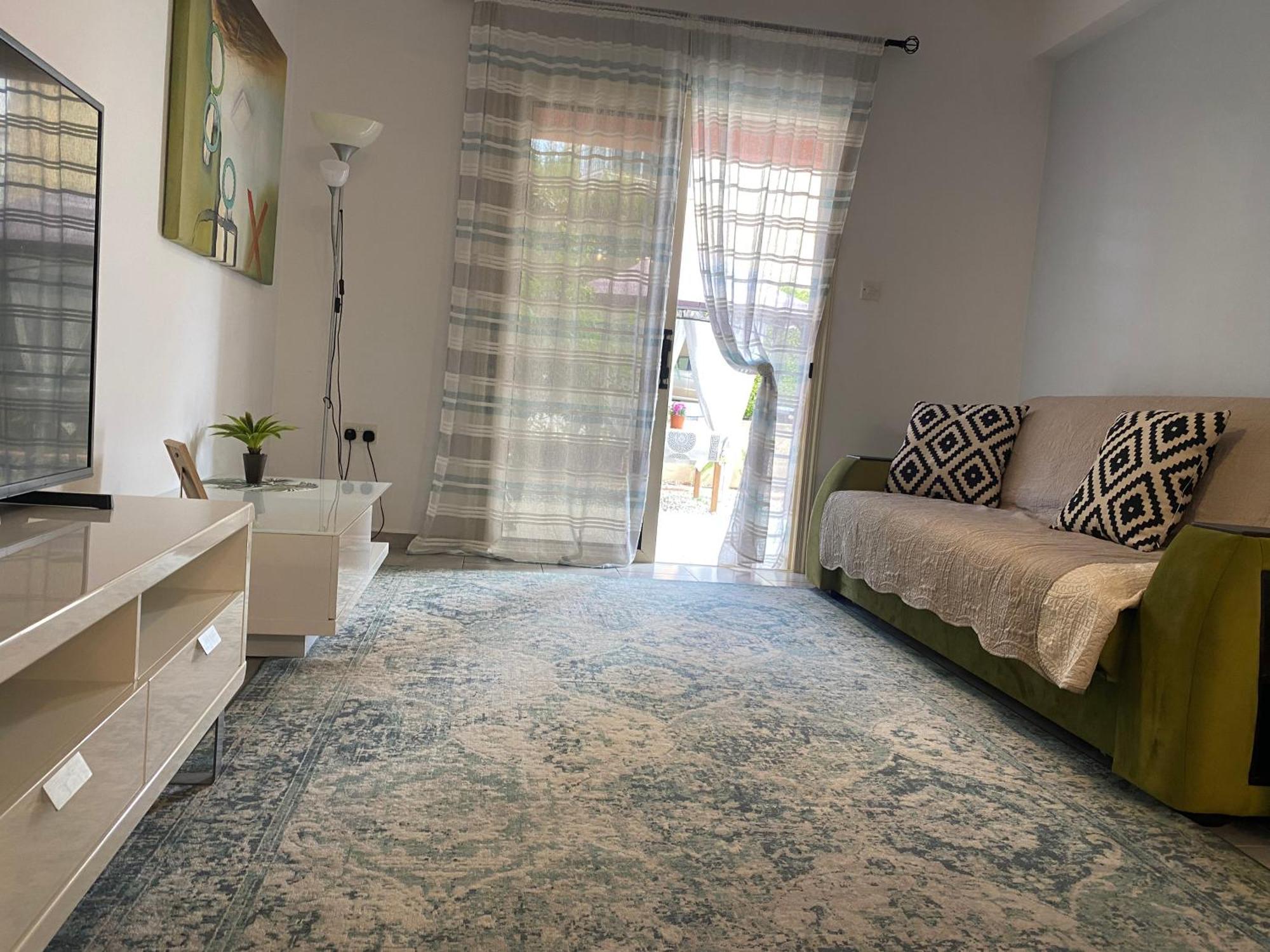 Beautiful Apartment Near The Sea And A Large Private Garden Paphos Exterior foto