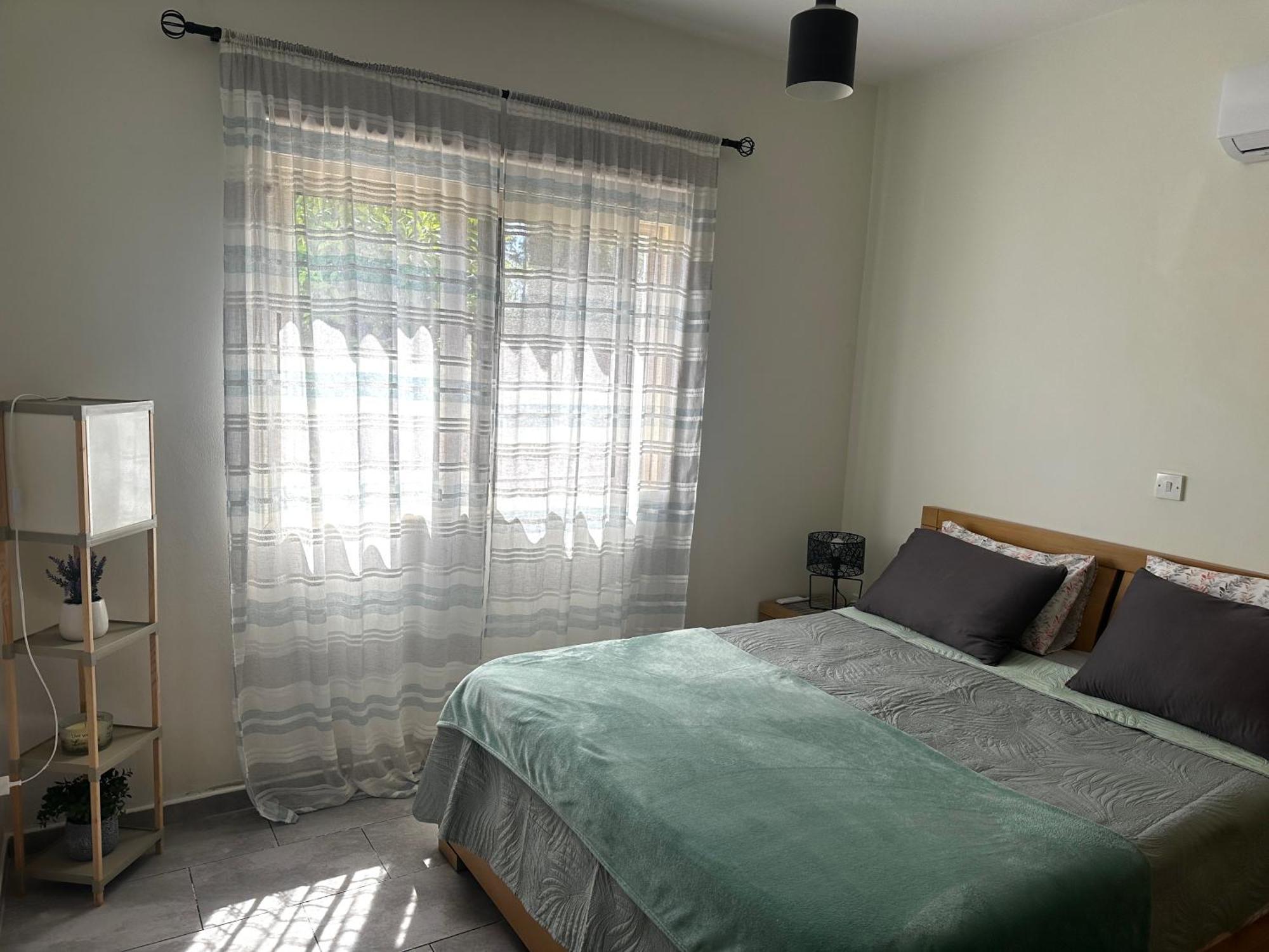 Beautiful Apartment Near The Sea And A Large Private Garden Paphos Exterior foto